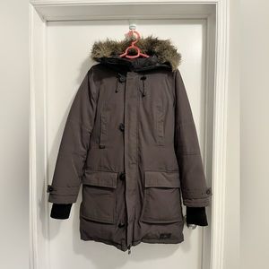 TNA Bancroft Parka size Large